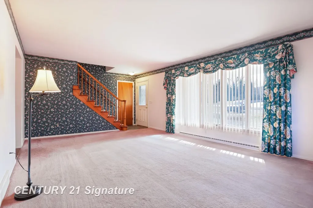 3690 N River Road Thomas Township MI 48623