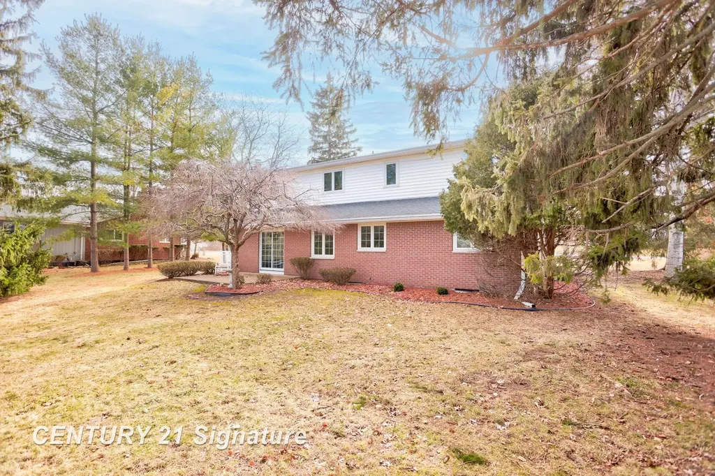 3690 N River Road Thomas Township MI 48623