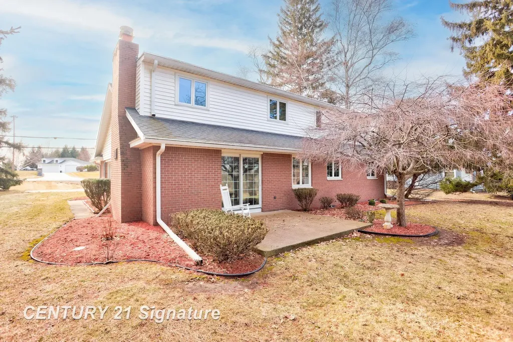 3690 N River Road Thomas Township MI 48623