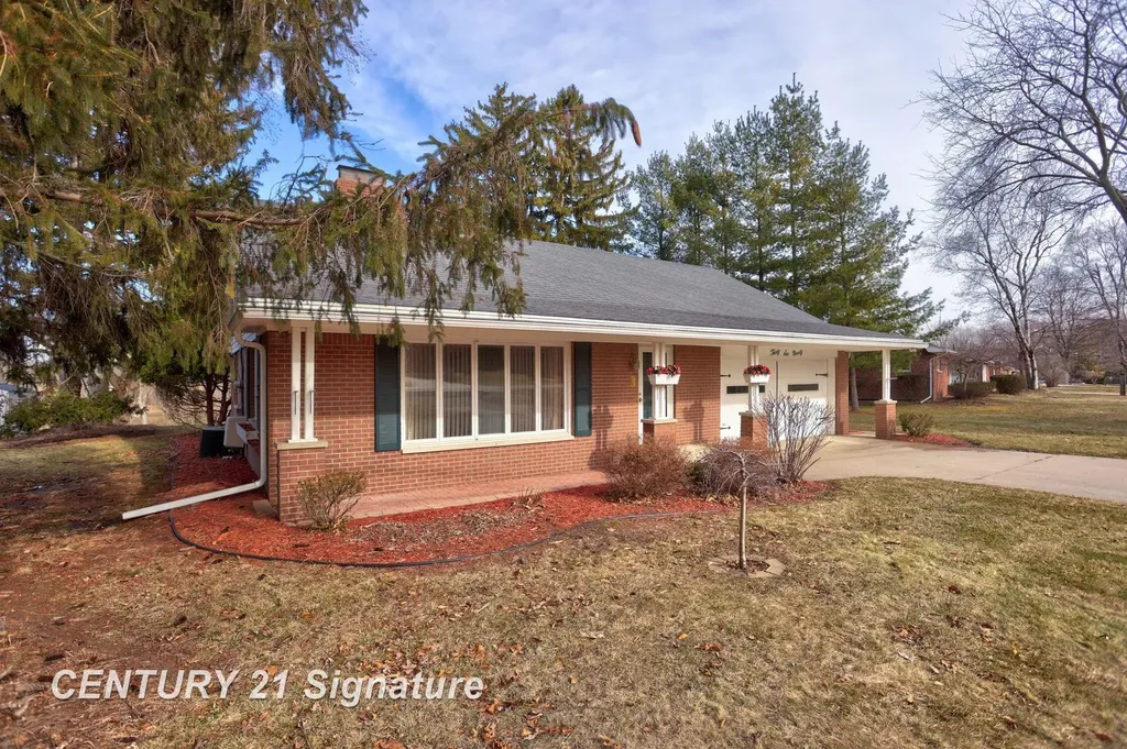 3690 N River Road Thomas Township MI 48623