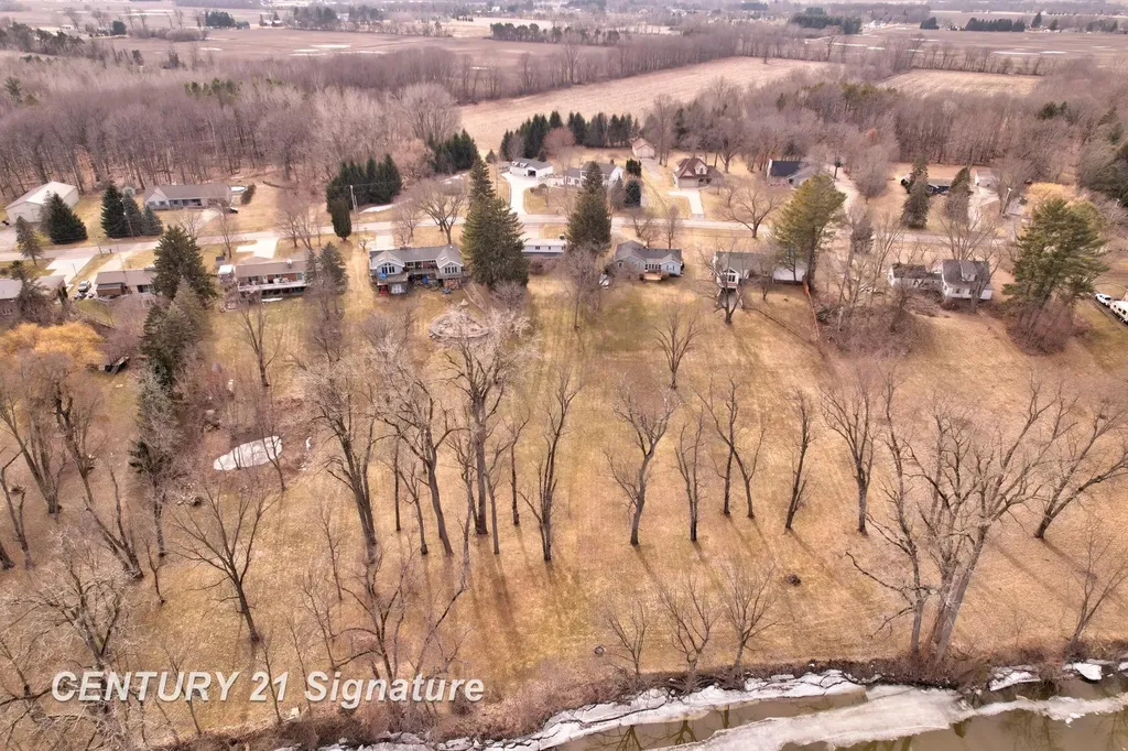 3690 N River Road Thomas Township MI 48623