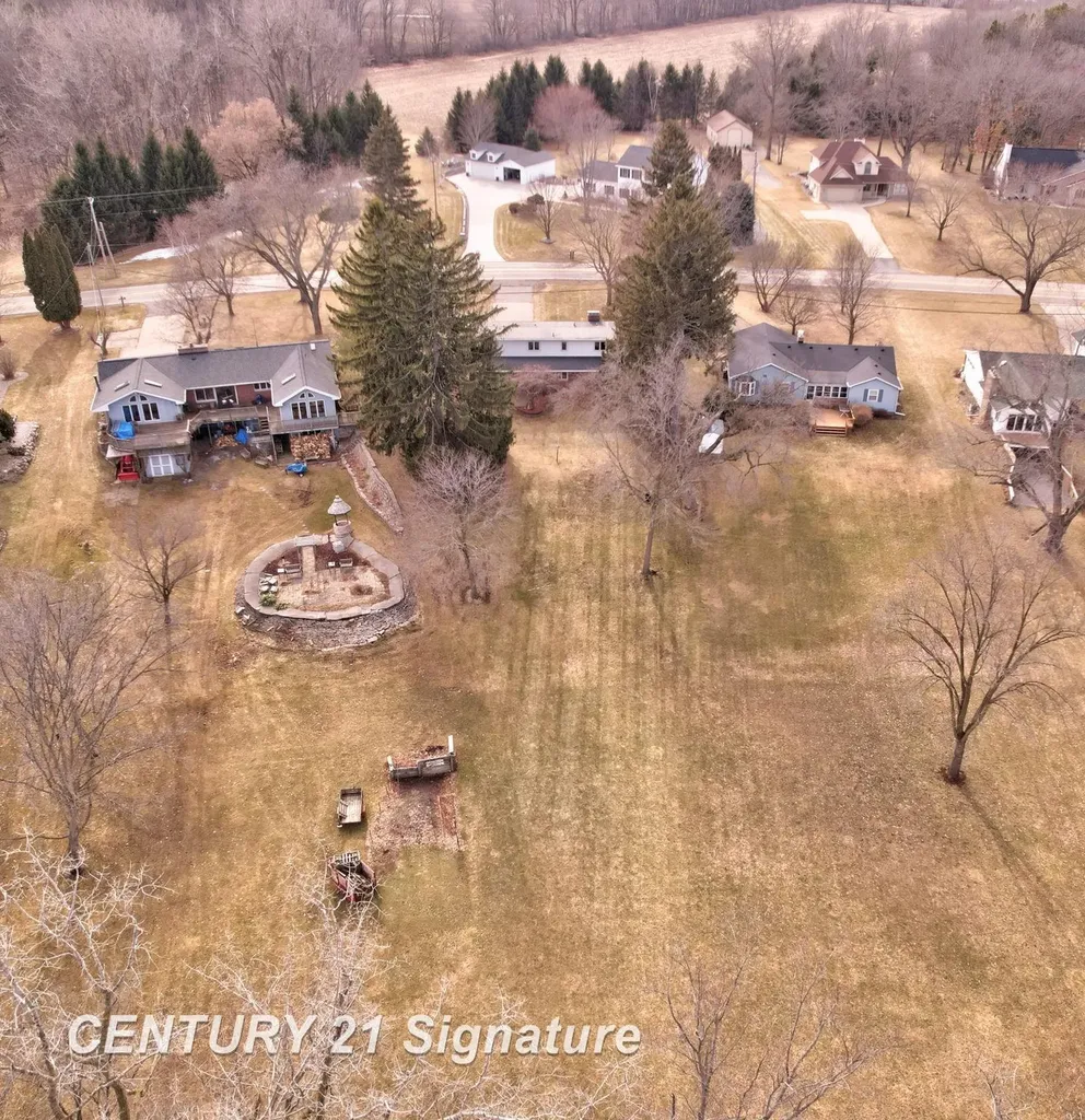 3690 N River Road Thomas Township MI 48623