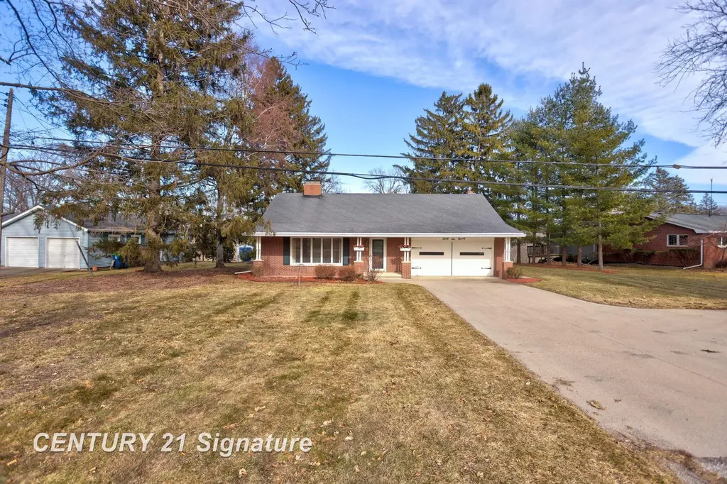 3690 N River Road Thomas Township MI 48623