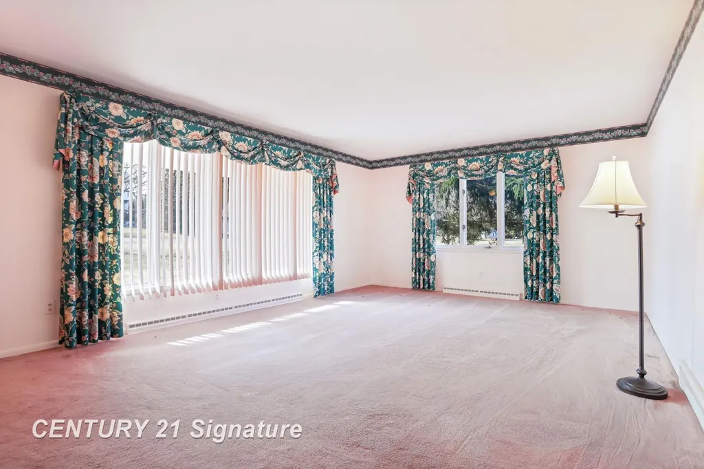 3690 N River Road Thomas Township MI 48623
