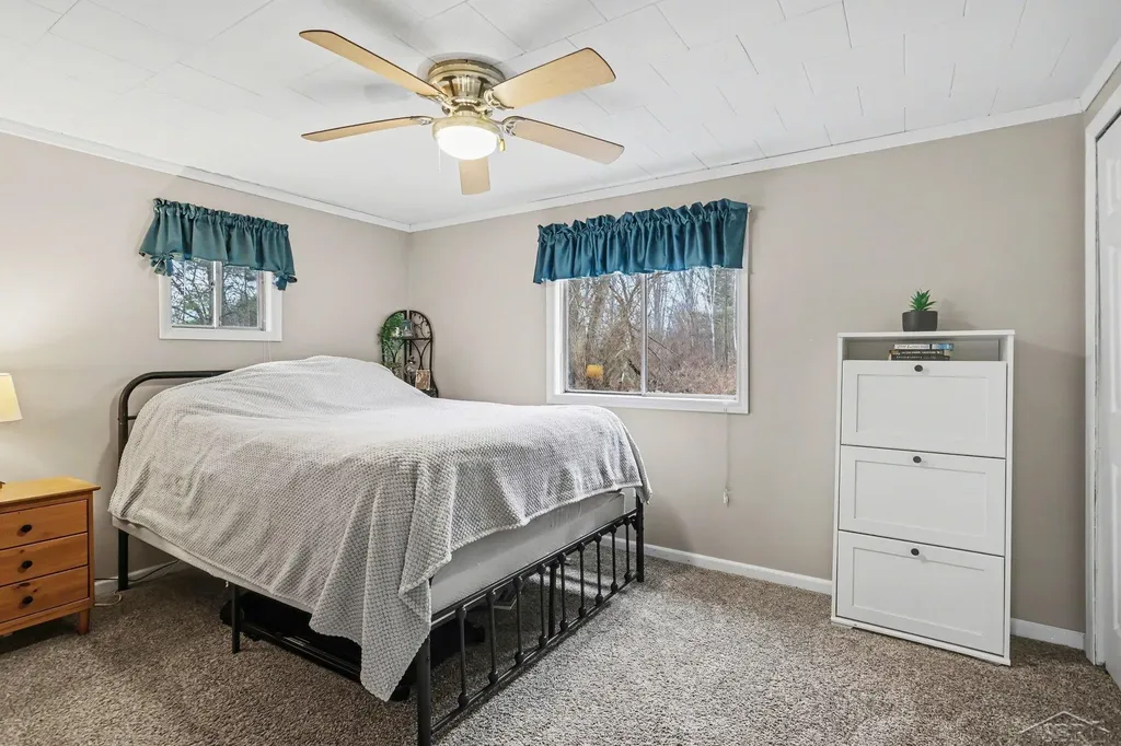67 E Huron Road Au Gres Township MI 48749