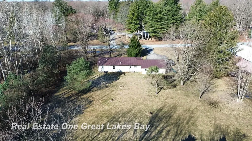 12467 Dorwood Road Taymouth Township MI 48417