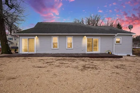 667 Bay Road Bangor Charter Township MI 48706