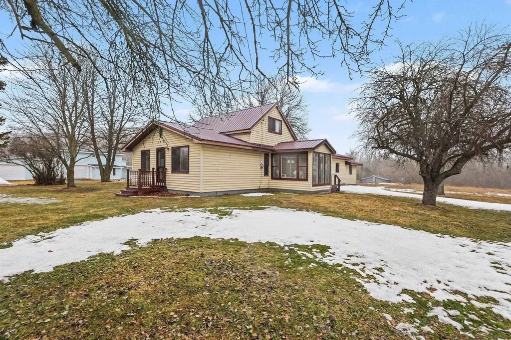 4813 E M-55 Road Logan Township MI 48756