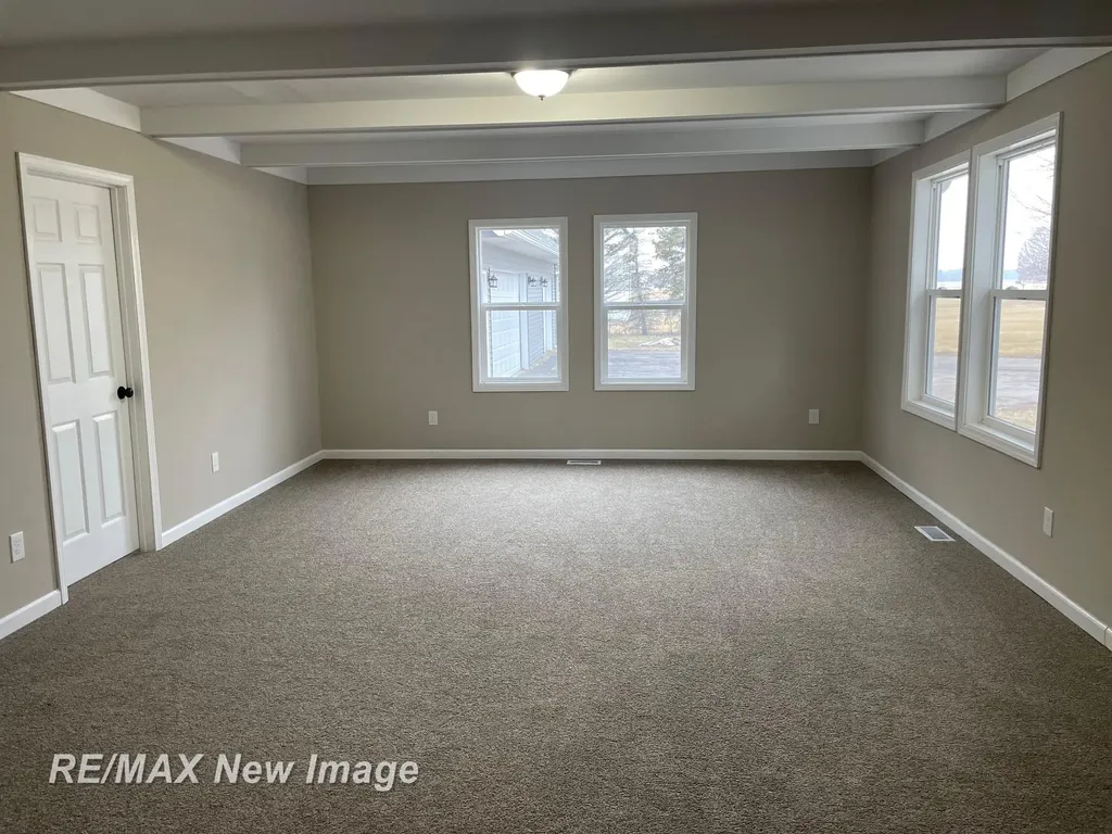 3874 E Kent Road Ingersoll Township MI 48623