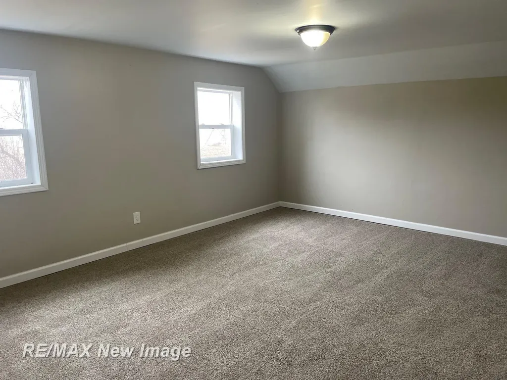 3874 E Kent Road Ingersoll Township MI 48623