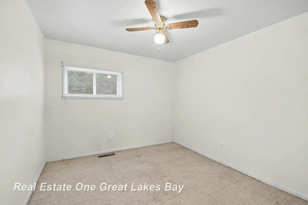 2750 E Deckerville Road Ellington Township MI 48723