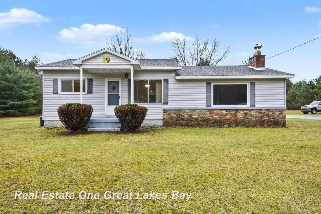 2750 E Deckerville Road Ellington Township MI 48723