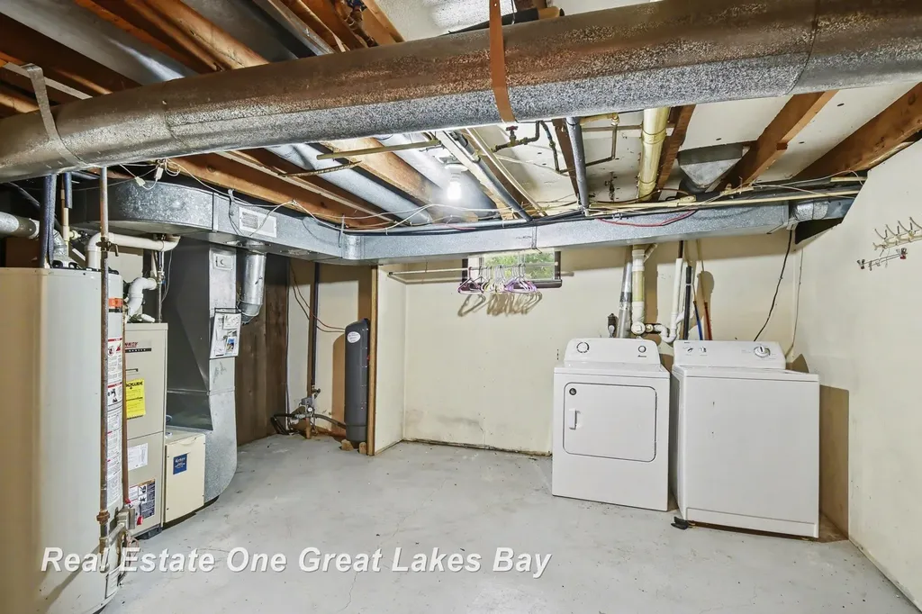 2750 E Deckerville Road Ellington Township MI 48723