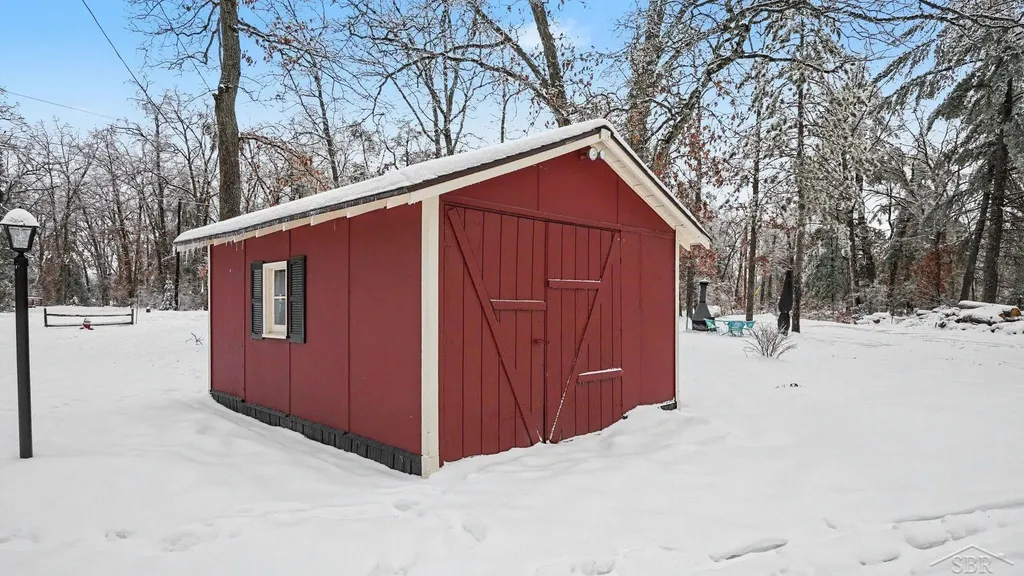 8266 Cedar Road Plainfield Township MI 48761