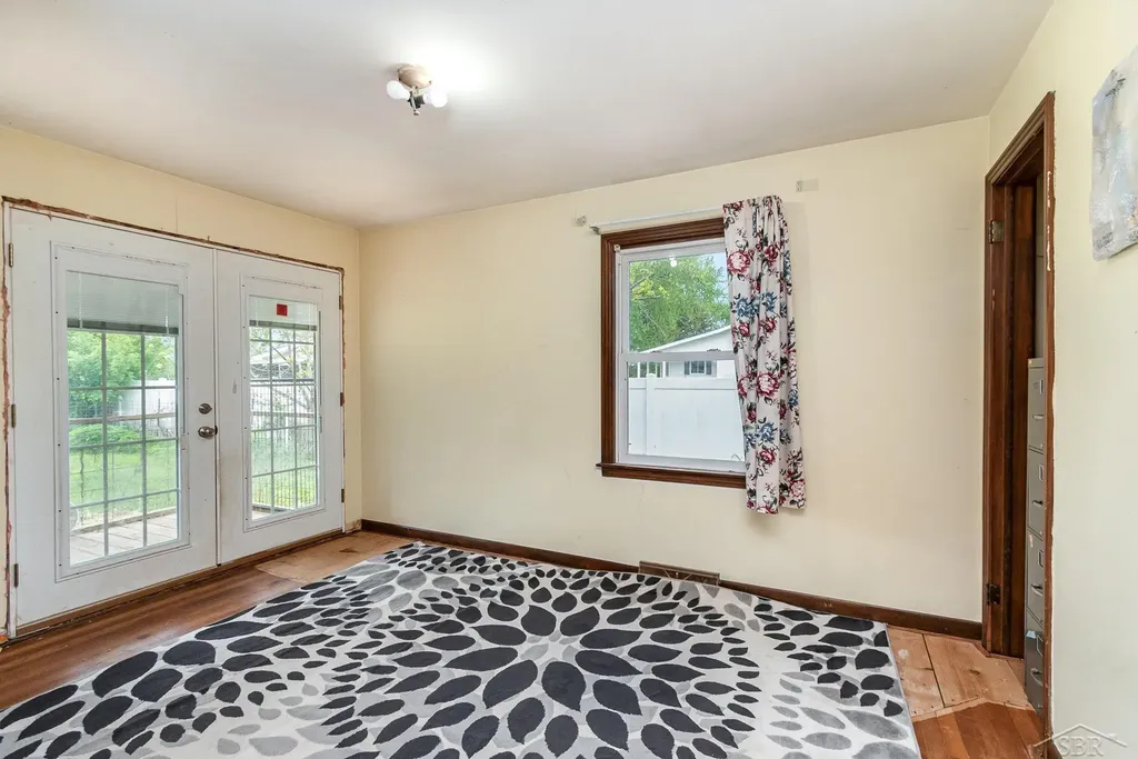 2430 S 4 Mile Road Kawkawlin Township MI 48631