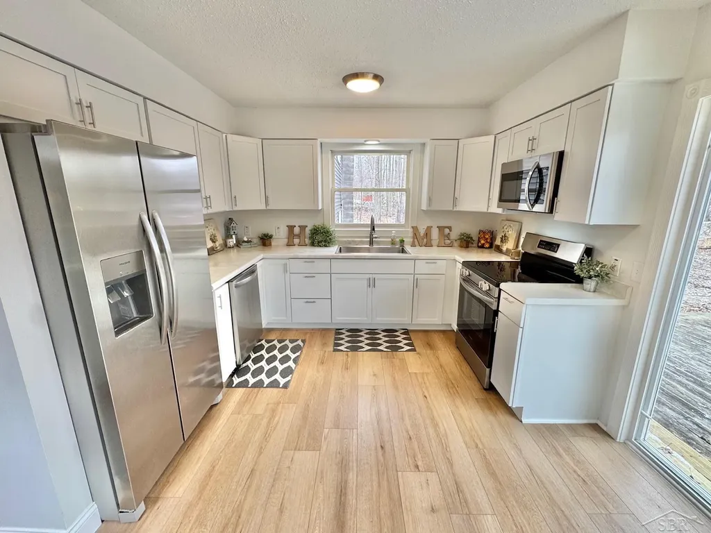 219 S Nine Mile Road Lee Township MI 48640