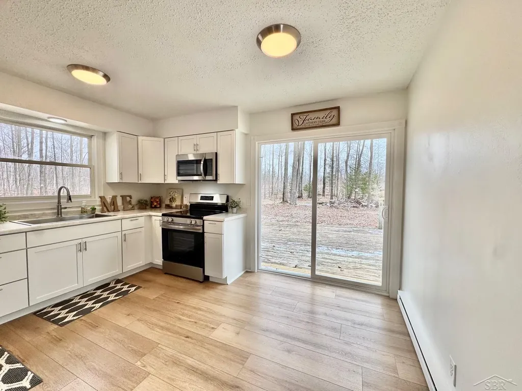 219 S Nine Mile Road Lee Township MI 48640