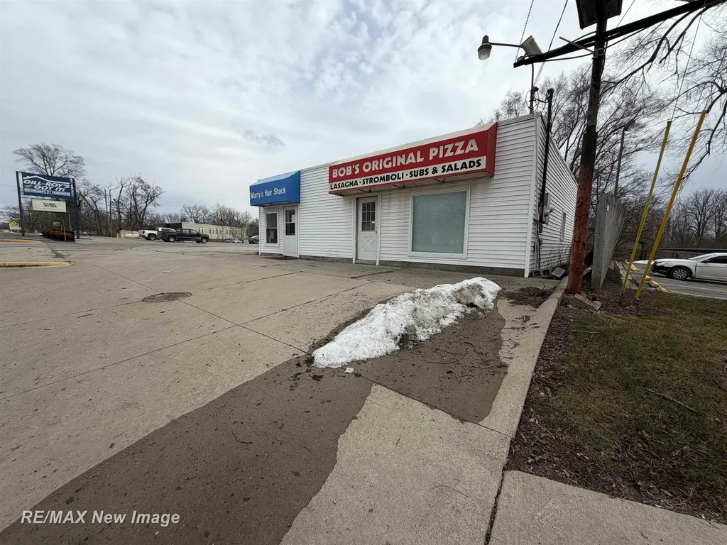 5036 Richfield Road Genesee Charter Township MI 48506