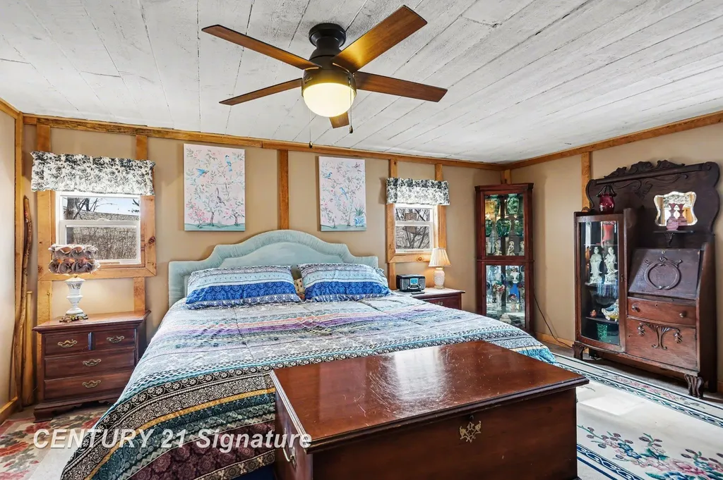 152 Hilda Drive Surrey Township MI 48622