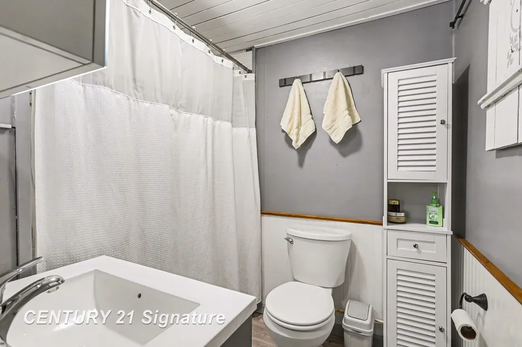 152 Hilda Drive Surrey Township MI 48622