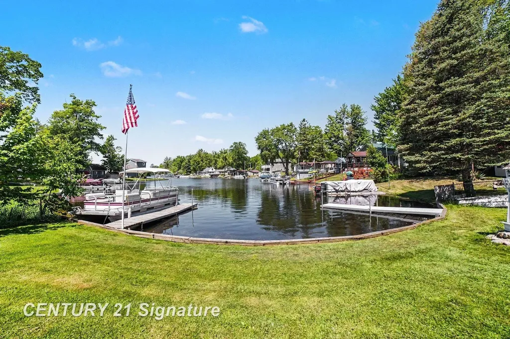 152 Hilda Drive Surrey Township MI 48622