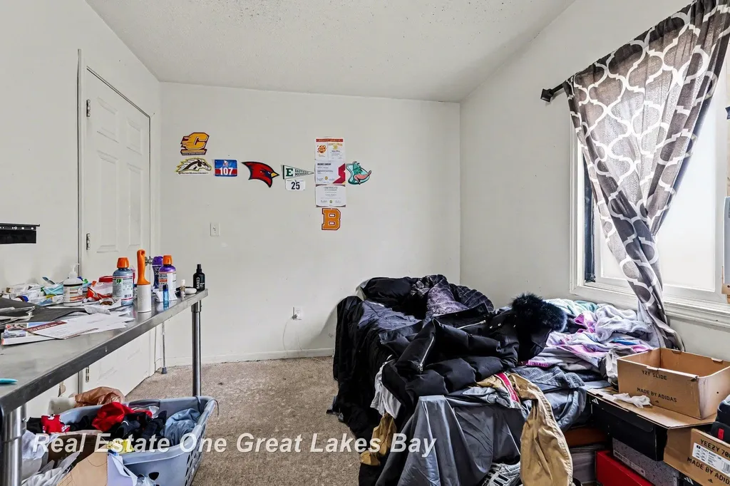 2216 Allison Street Buena Vista Charter Township MI 48601