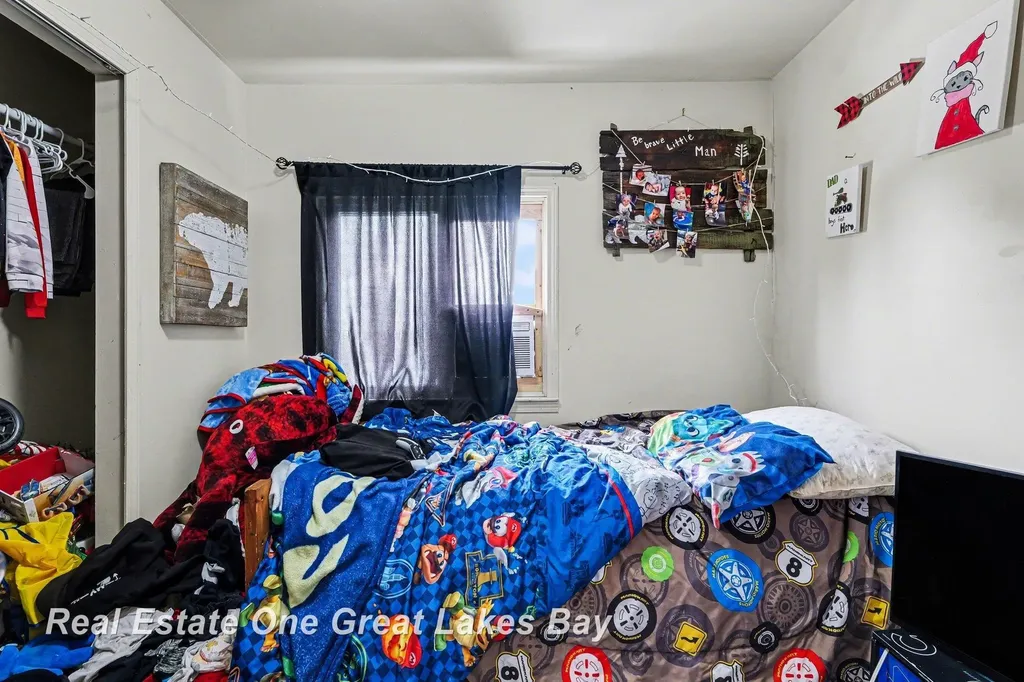 2216 Allison Street Buena Vista Charter Township MI 48601