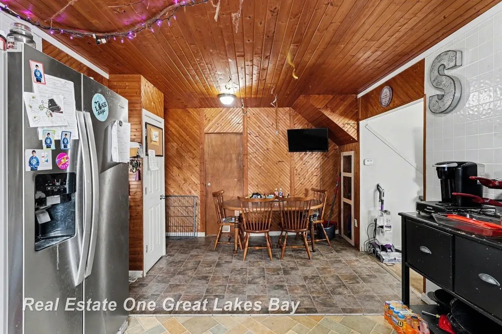2216 Allison Street Buena Vista Charter Township MI 48601