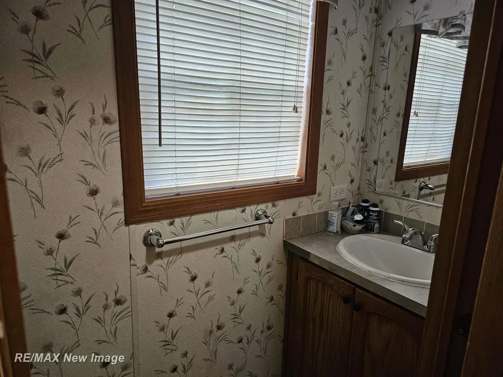 3605 Orange Street Bridgeport Charter Township MI 48601