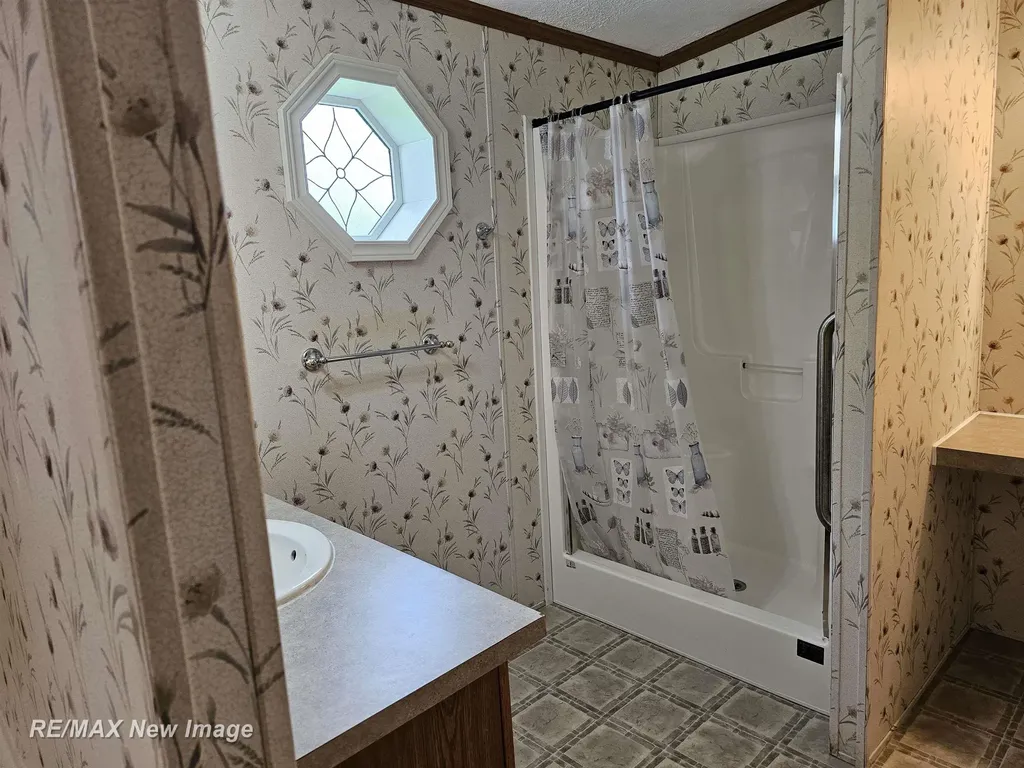 3605 Orange Street Bridgeport Charter Township MI 48601
