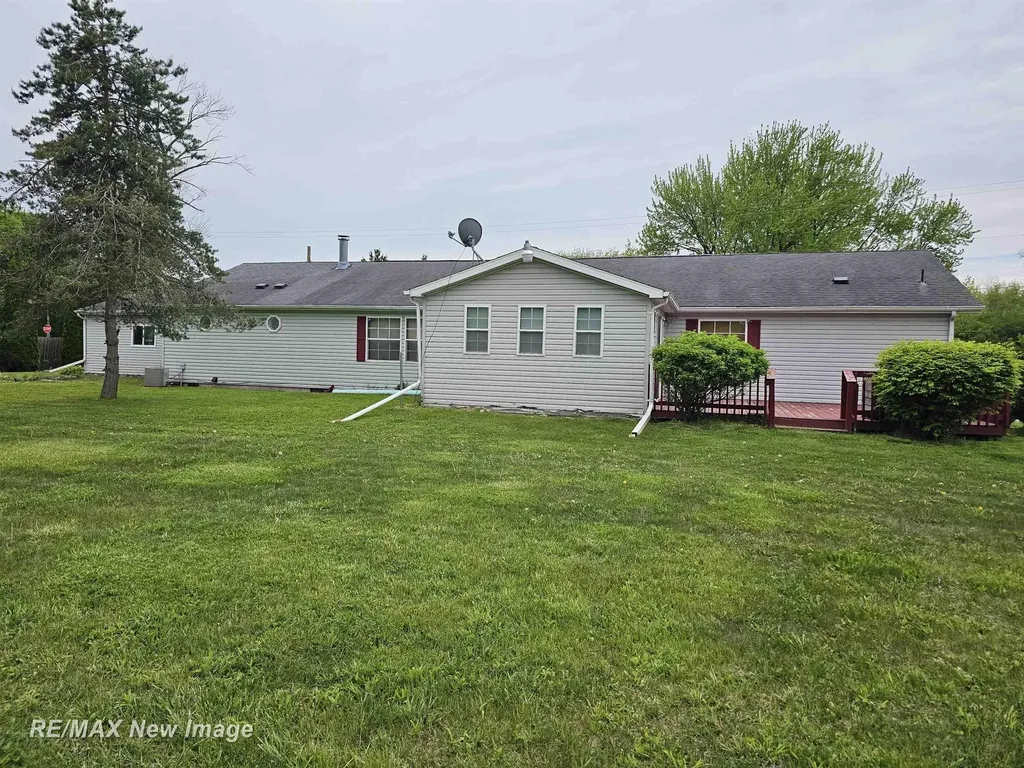3605 Orange Street Bridgeport Charter Township MI 48601