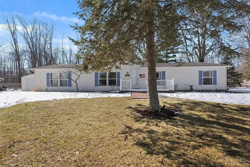 7247 Timber Trail Rubicon Township MI 48468