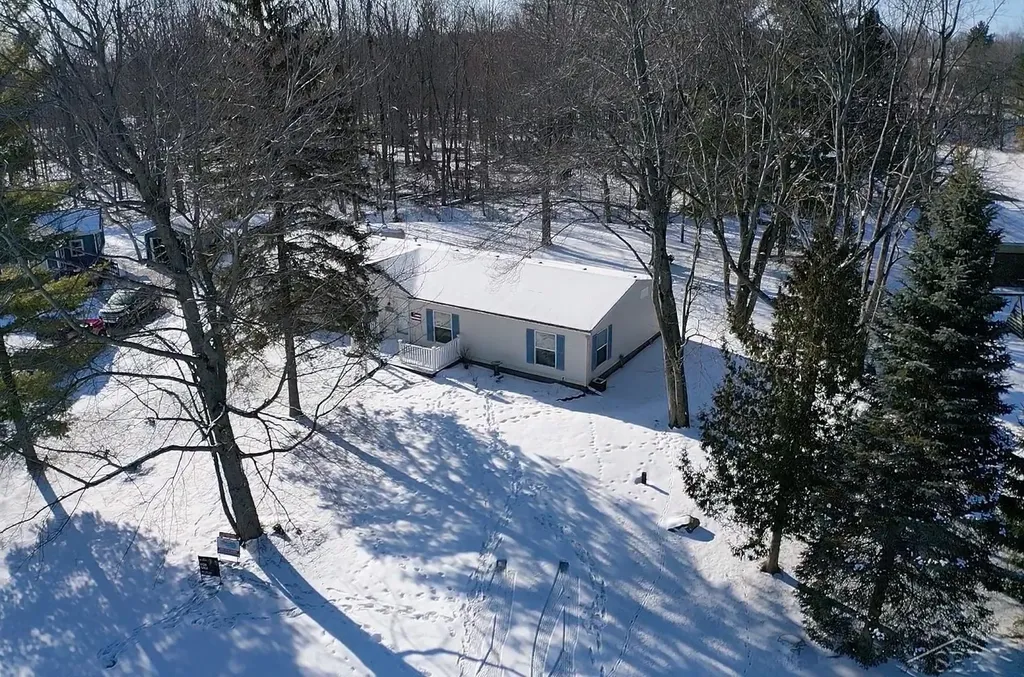 7247 Timber Trail Rubicon Township MI 48468