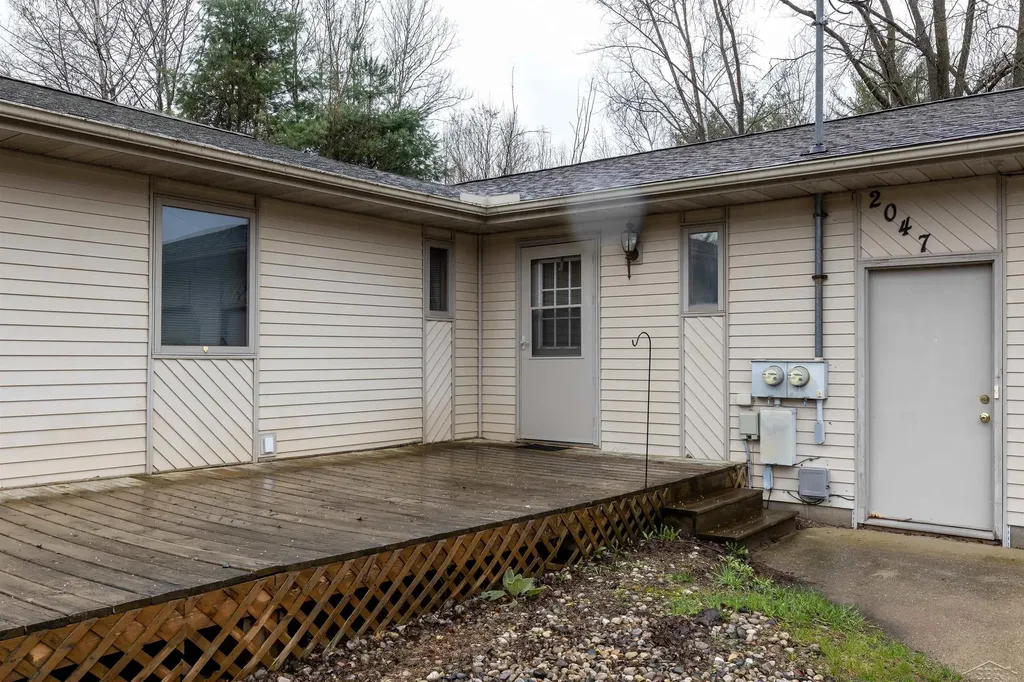 2043/2047 N Neiner Road Jerome Township MI 48657