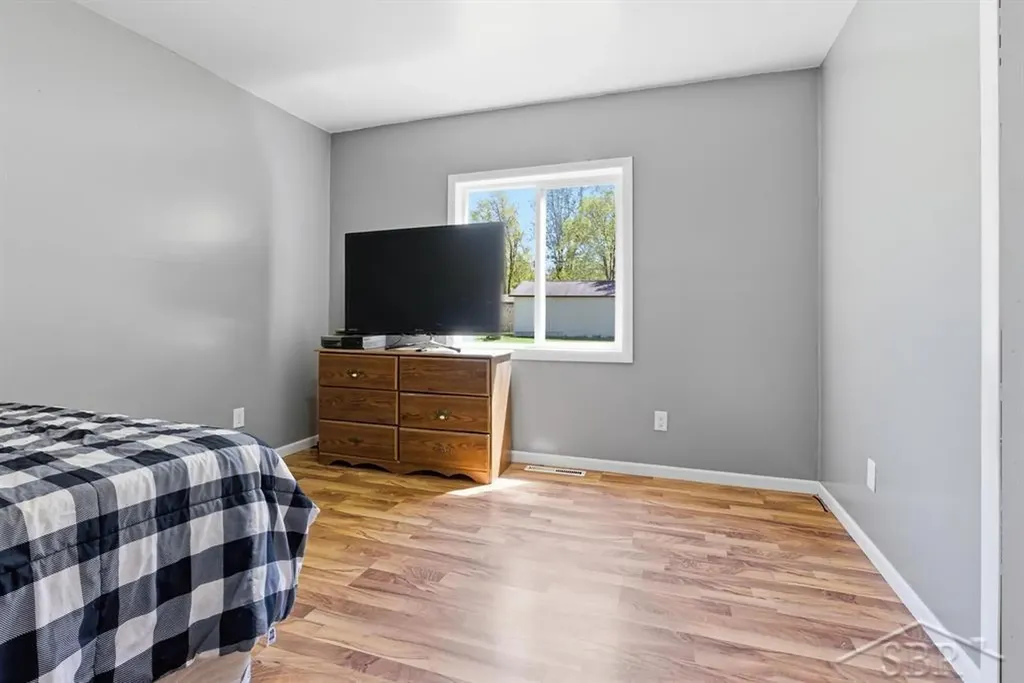 626 E Forestlawn Drive Homer Township MI 48640