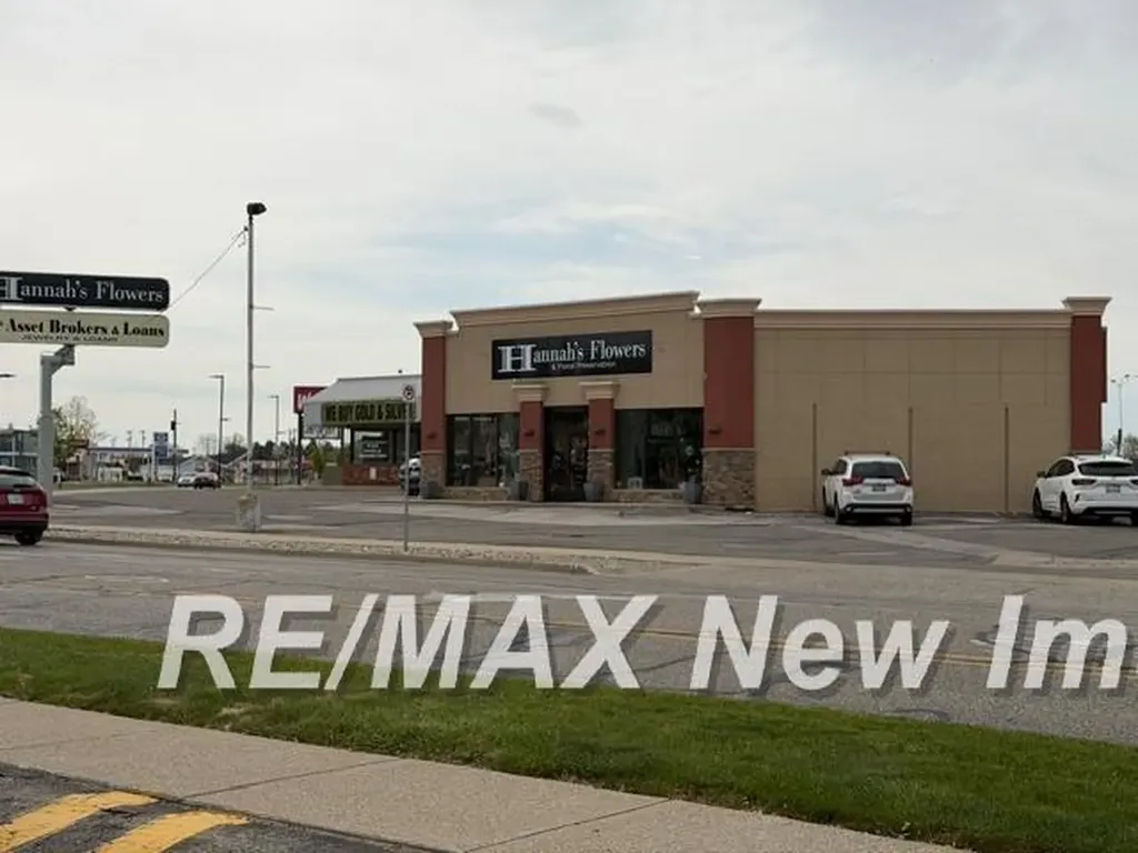 1602 S Saginaw Road Midland City MI 48640