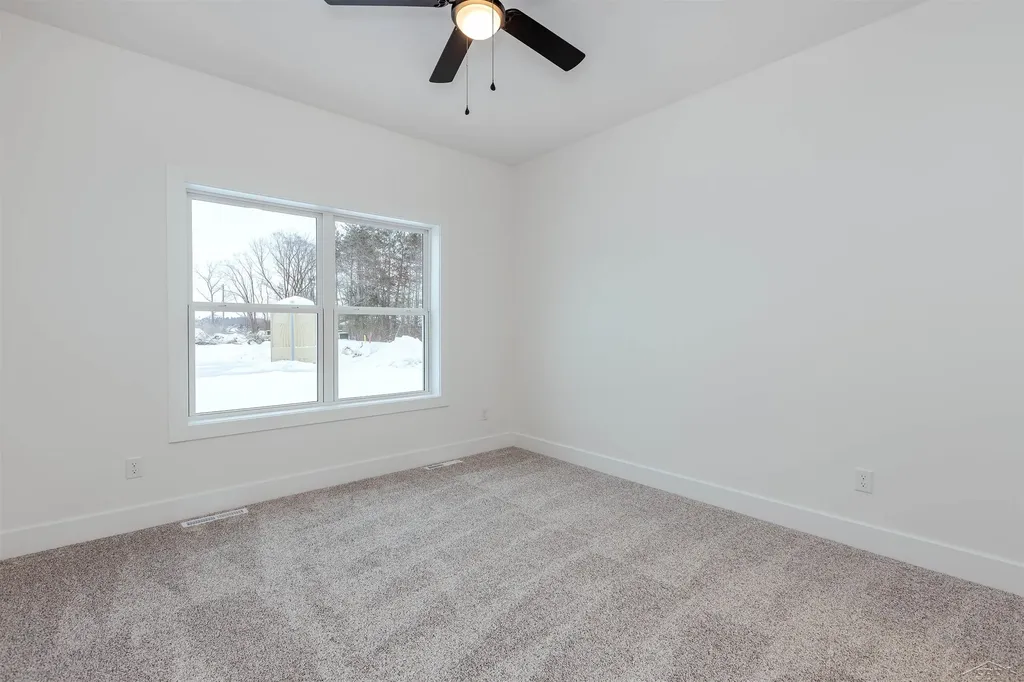 7615 Cole Lane Midland City MI 48642