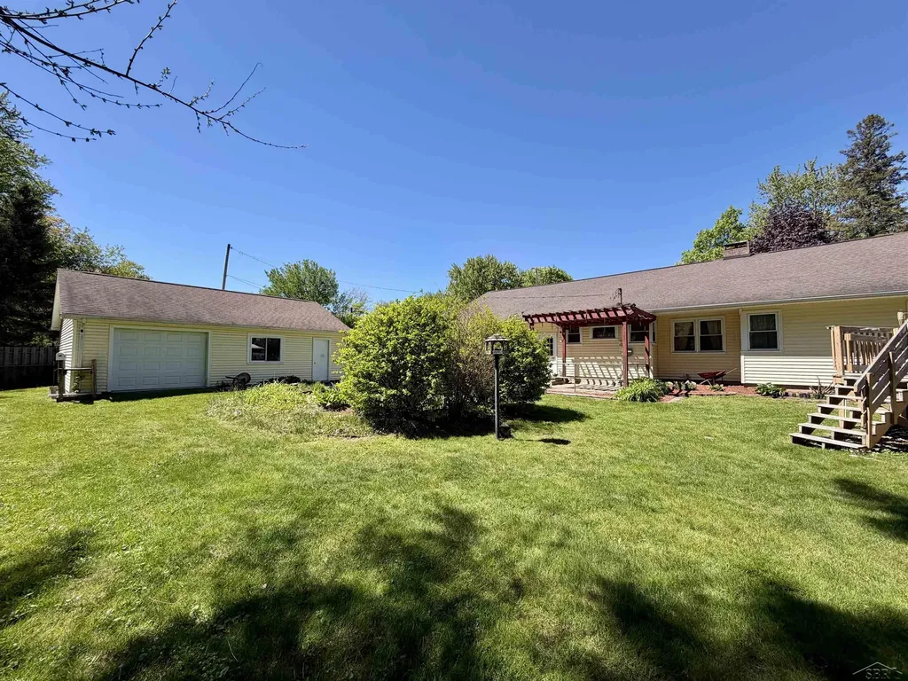 3280 Dixie Court Bridgeport Charter Township MI 48601