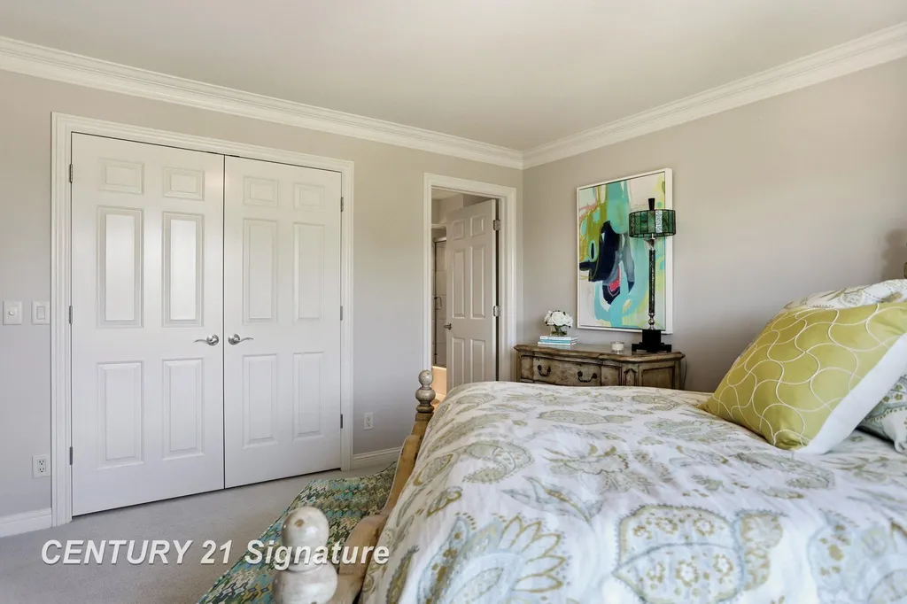 8 Appleshire Court Thomas Township MI 48623