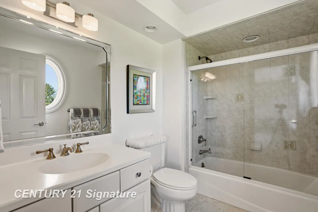8 Appleshire Court Thomas Township MI 48623