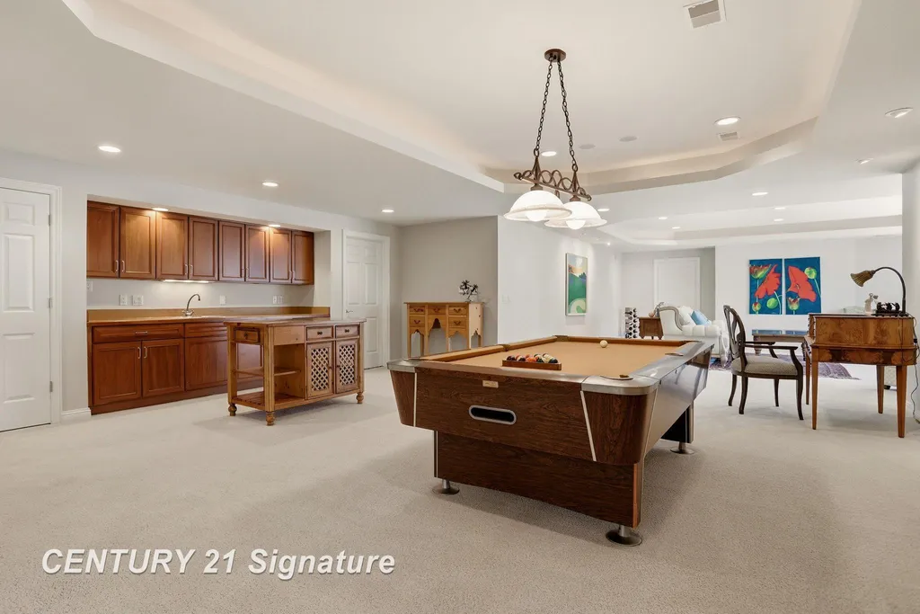 8 Appleshire Court Thomas Township MI 48623