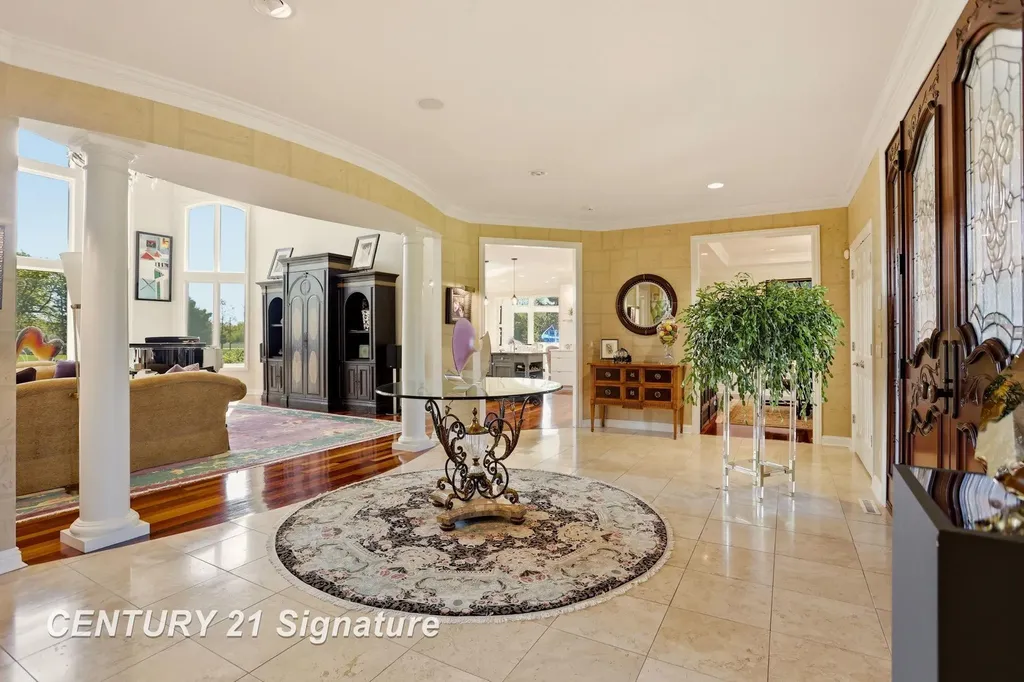 8 Appleshire Court Thomas Township MI 48623