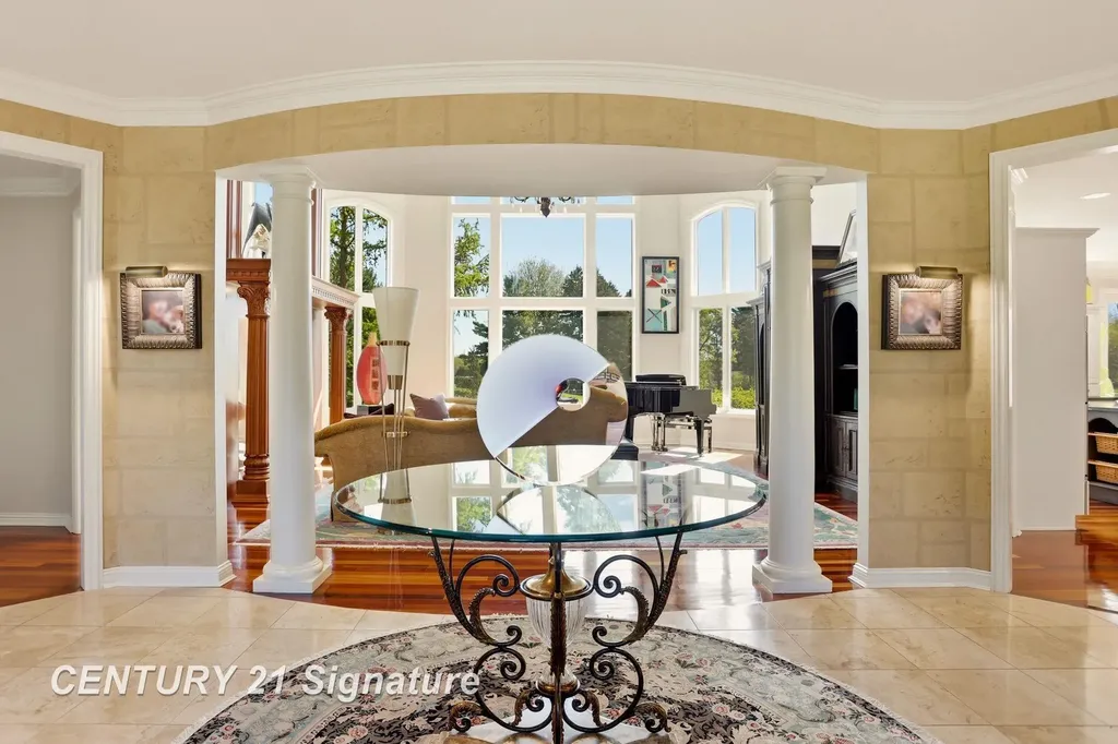 8 Appleshire Court Thomas Township MI 48623