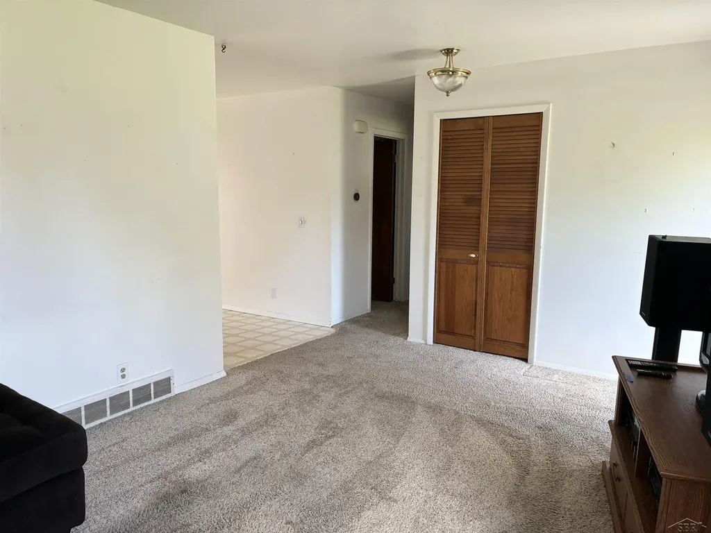 7178 London Drive Thomas Township MI 48609