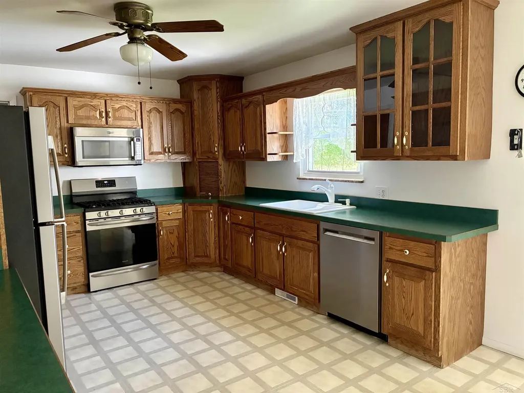 7178 London Drive Thomas Township MI 48609
