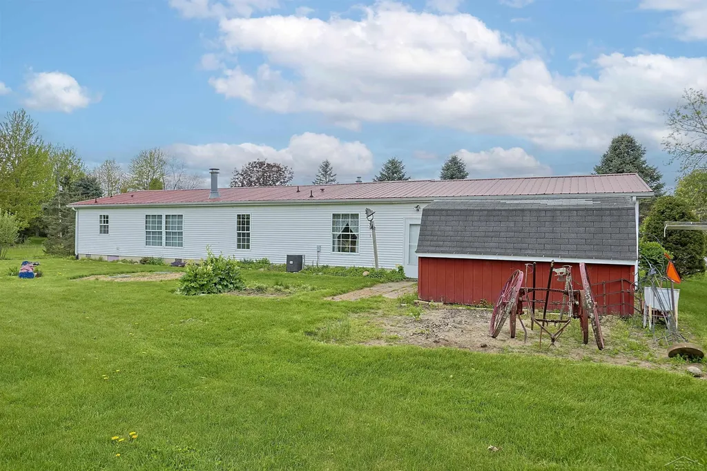 13301 Elms Road Birch Run Township MI 48415