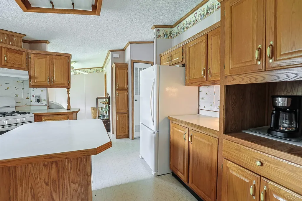 13301 Elms Road Birch Run Township MI 48415
