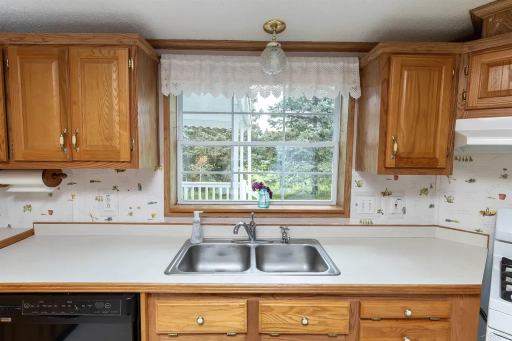 13301 Elms Road Birch Run Township MI 48415