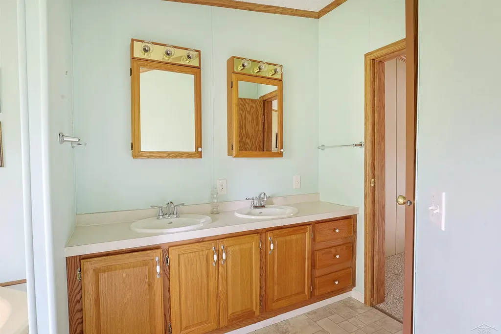 13301 Elms Road Birch Run Township MI 48415