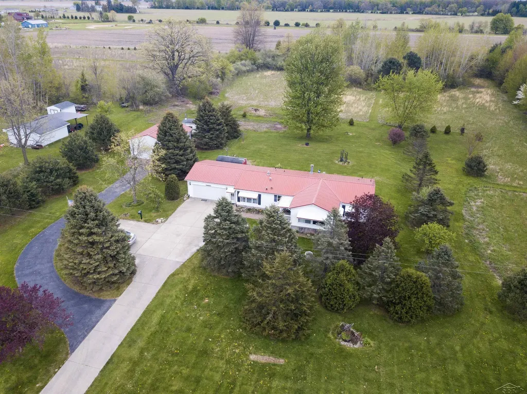 13301 Elms Road Birch Run Township MI 48415